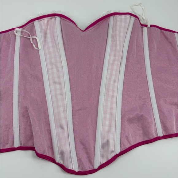 Leg Avenue Strawberry Sweetie Strawberry Shortcake Costume - Picture 8 of 11